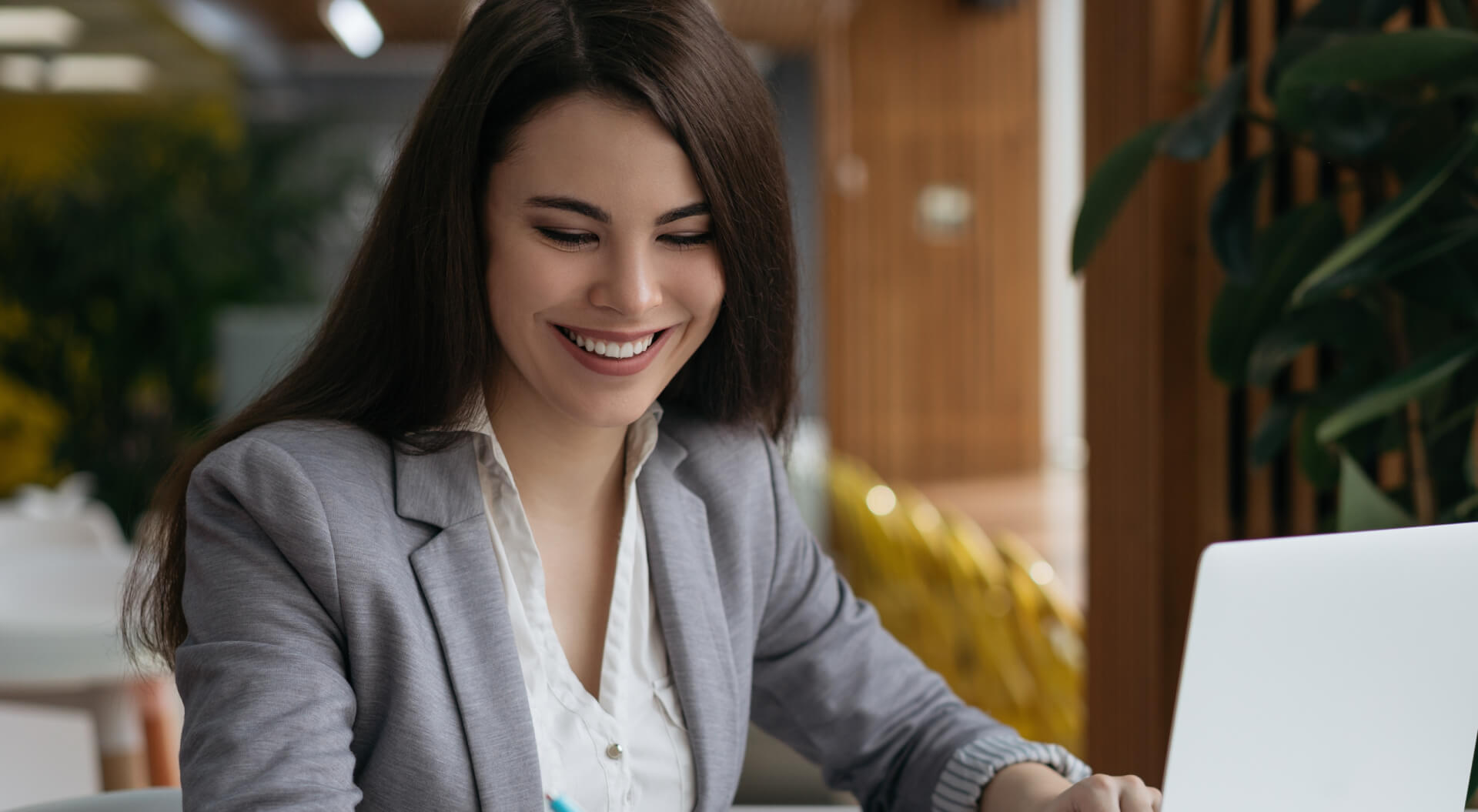 Conoce nuestra oferta académica y alcanza tus metas profesionales