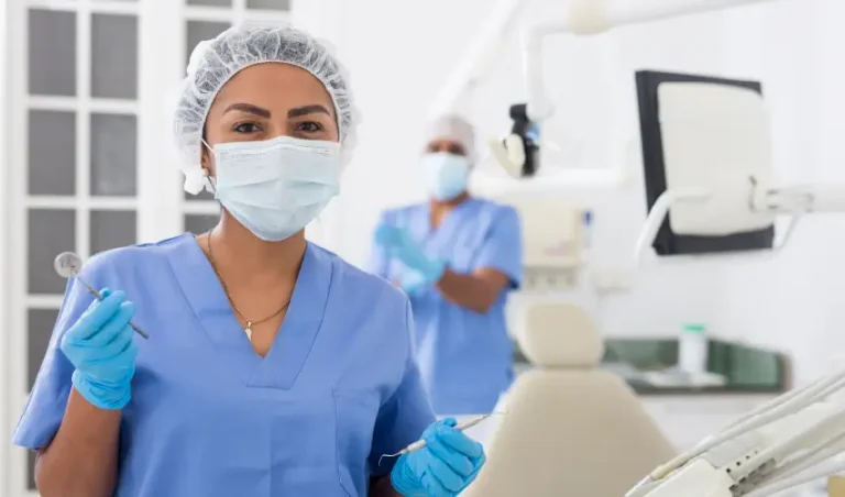 Asistente Dental: Un rol clave para una experiencia de Calidad