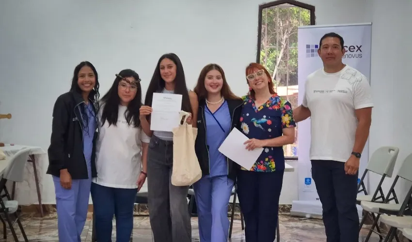 Iplacex capacita a más de 200 personas en Rapa Nui